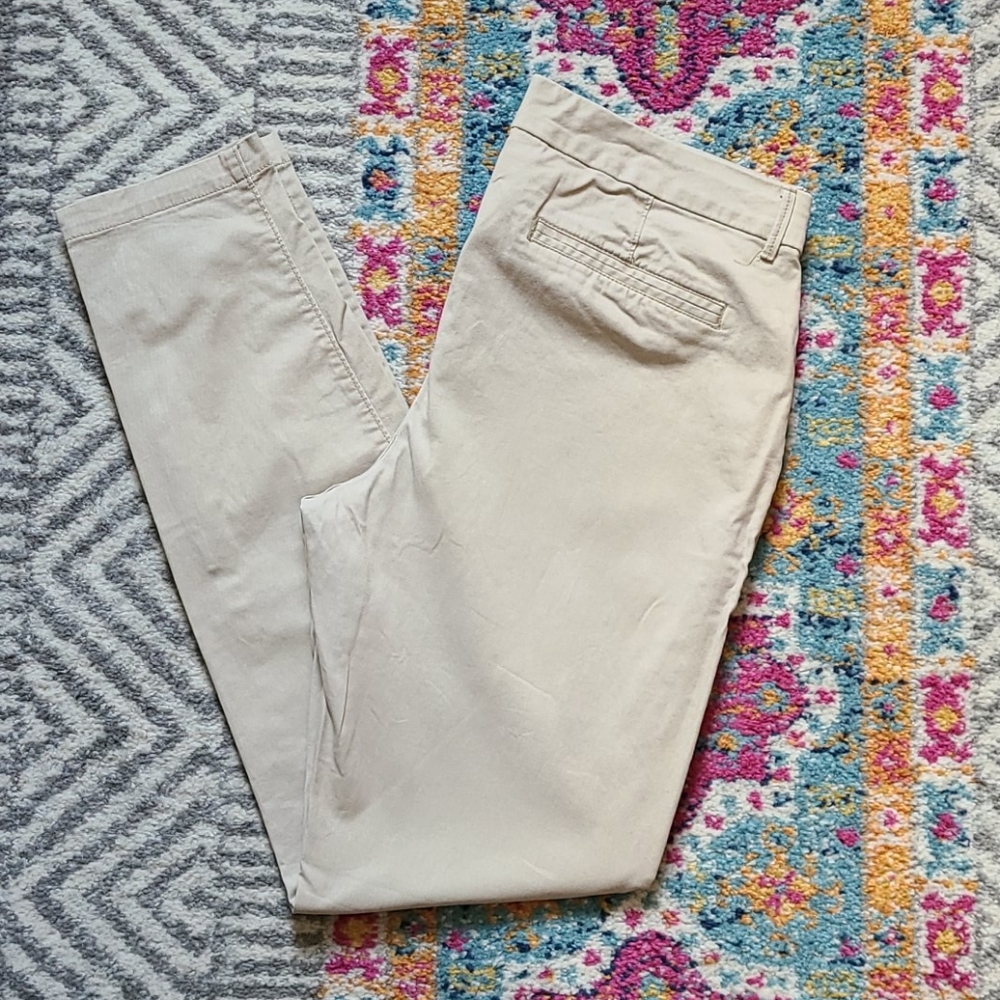 Old Navy Skinny Khakis!12L